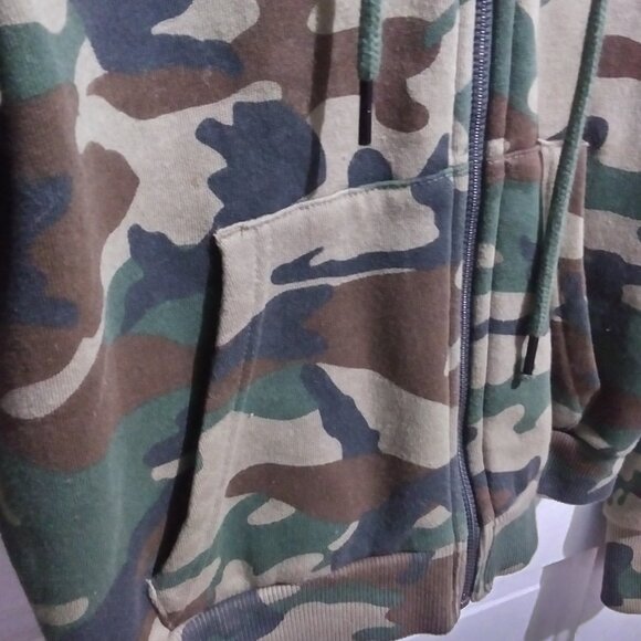 True Religion Budda Camo Zip-up Hoddie Sweatjacket sz small or boy/girl - Picture 7 of 7